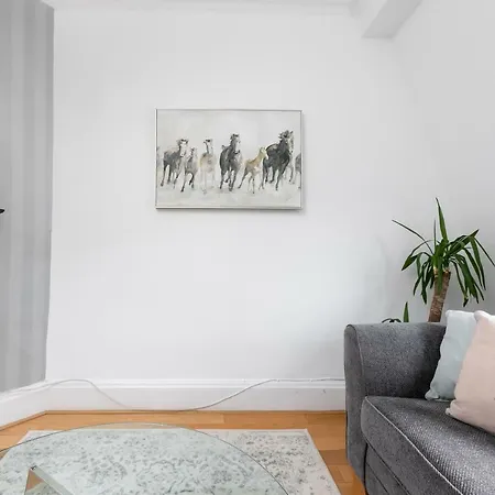 Top-Notch Apartment
